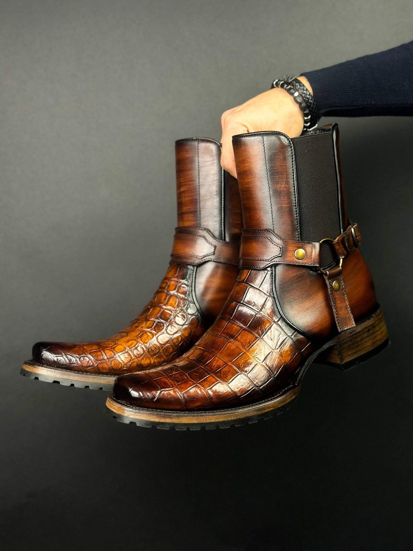 CARLO BROWN COCODRILO BOOTS