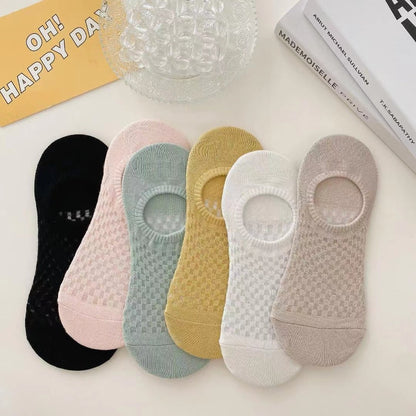 Ladies breathable non-slip mesh socks