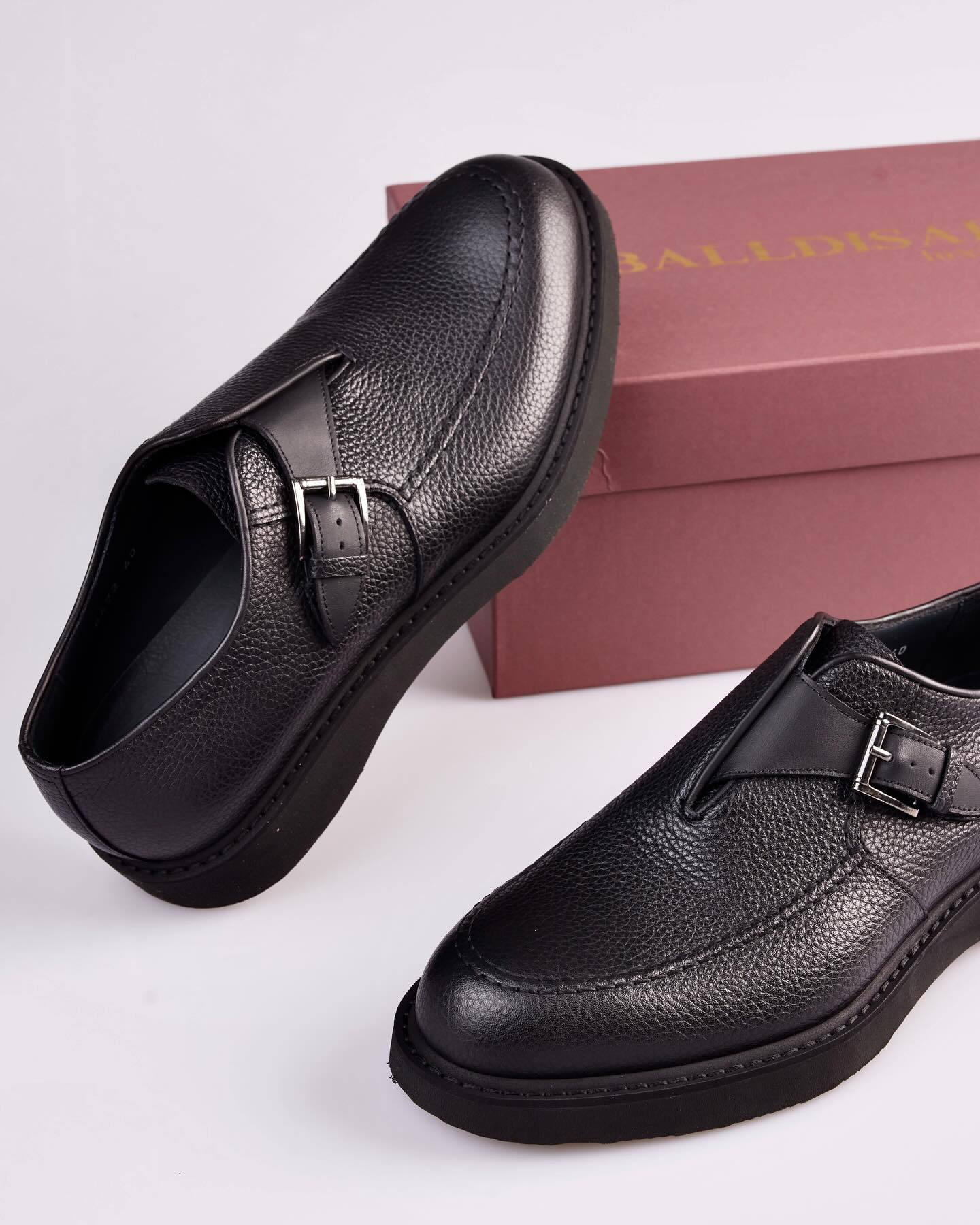 Handmade Italian business casual leather shoes